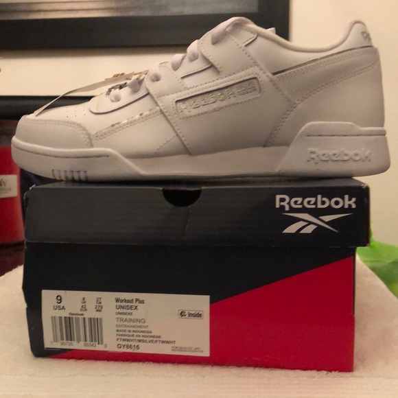 Reebok Other - REEBOK WORKOUT PLUS UNISEX SNEAKERS MENS SIZE 9
